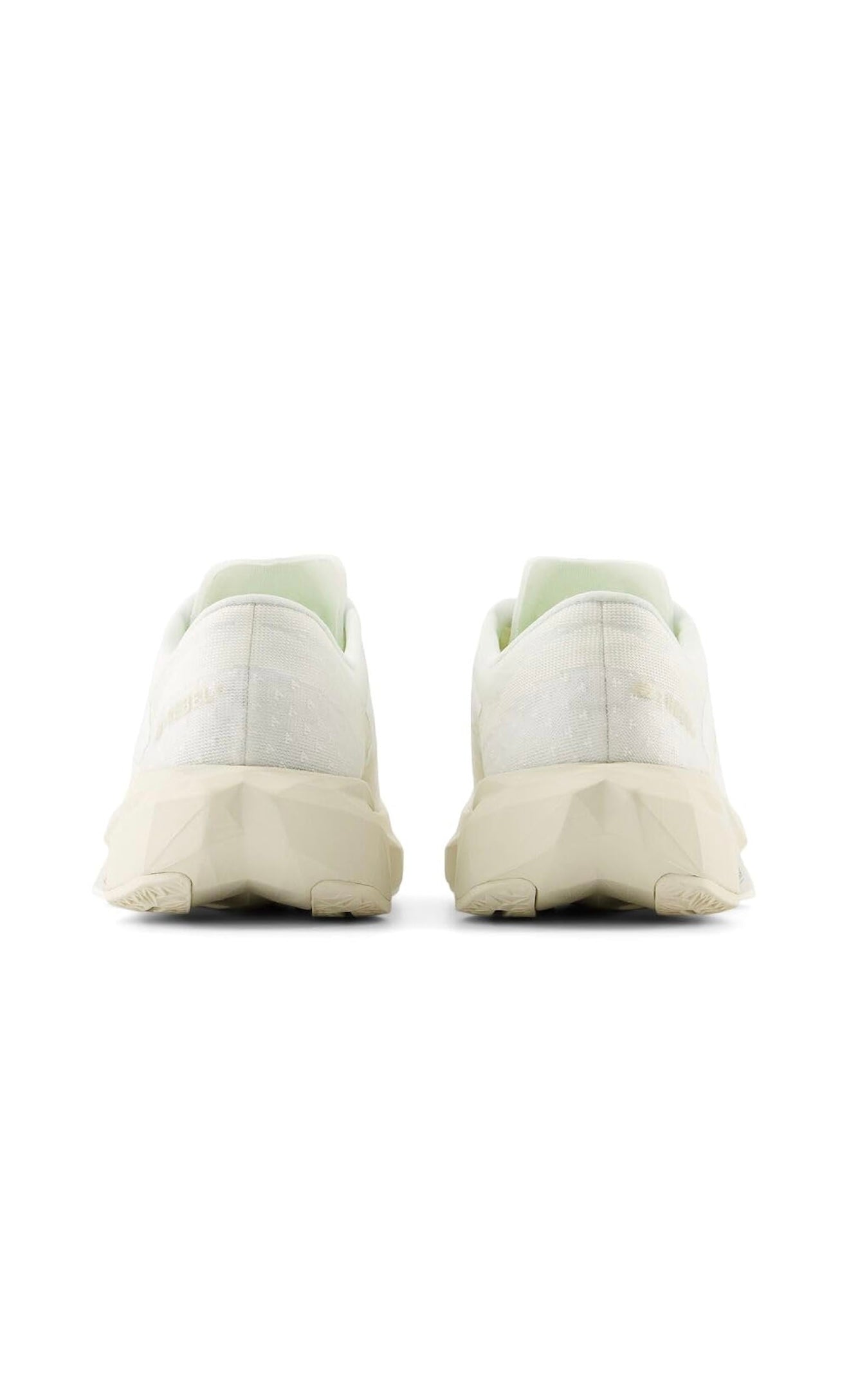 New Balance FuelCell Rebel 4