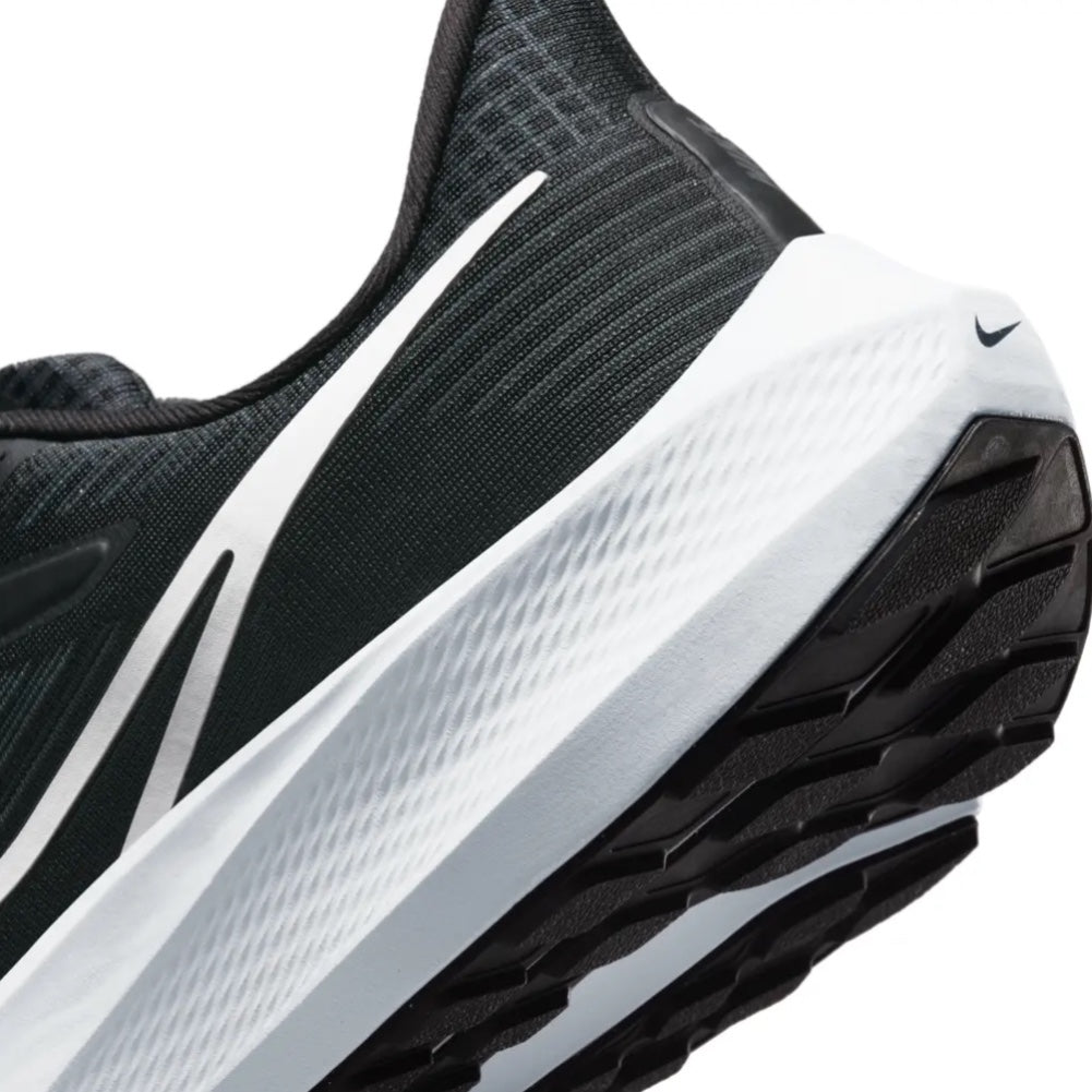 Nike Air Zoom Pegasus