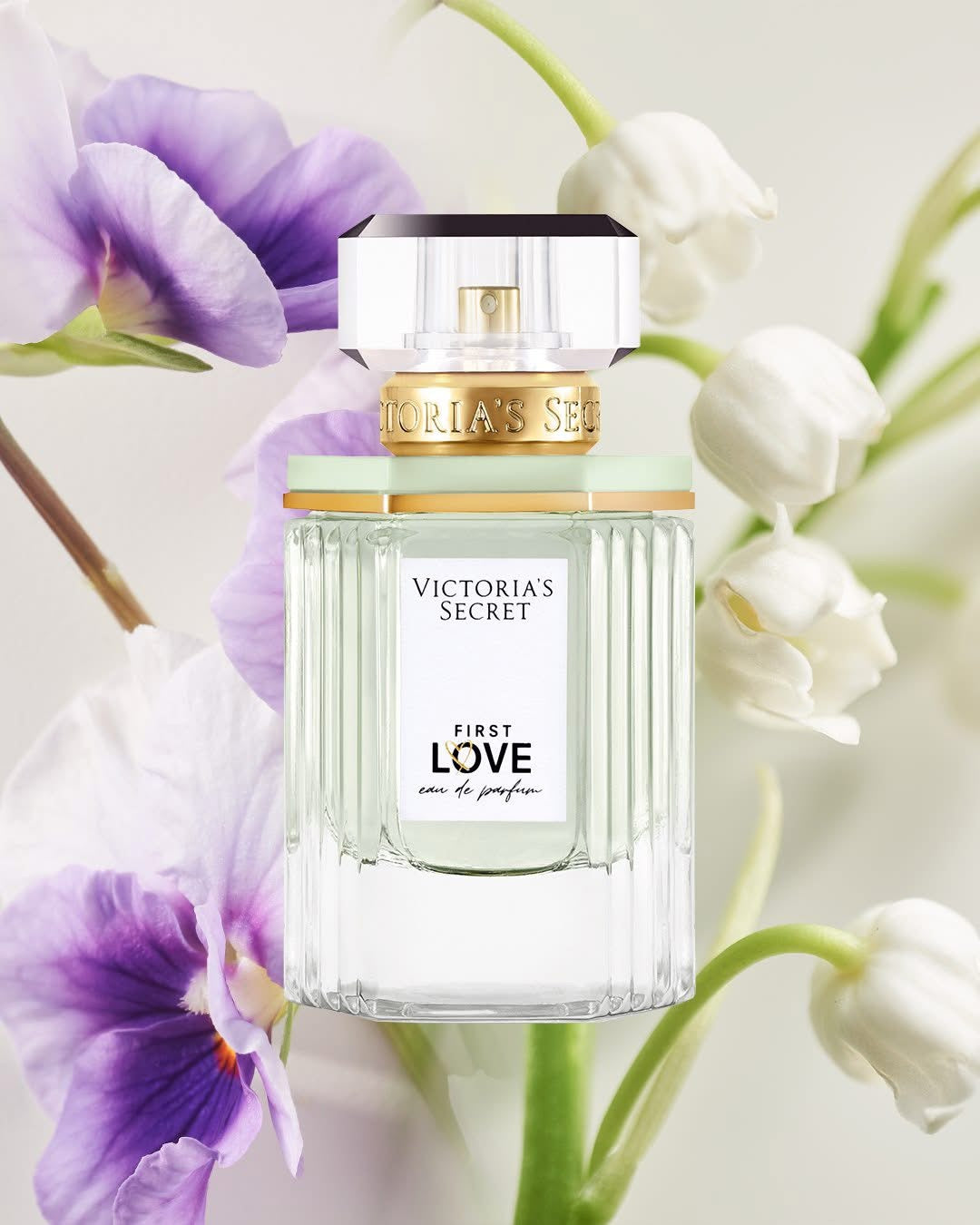 Victoria‘s Secret First Love.