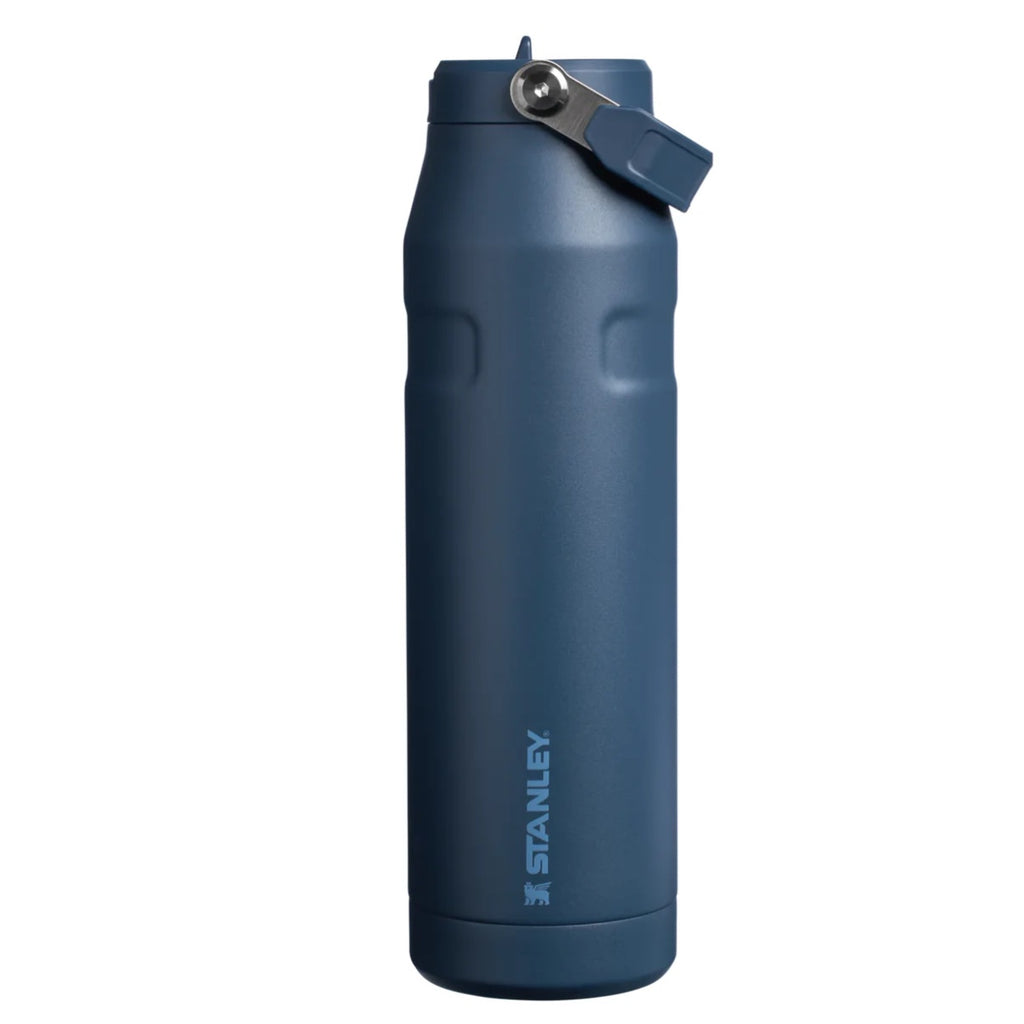 Stanley. IceFlow AeroLight Flip Straw. 
36 oz | 1 L