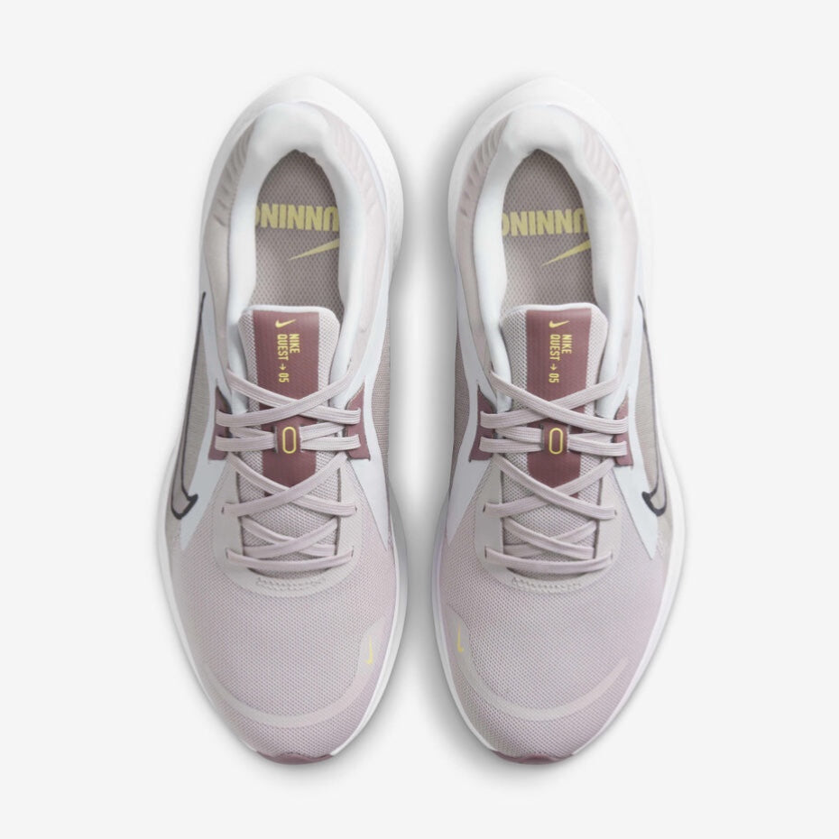Nike Quest 5 Running Shoes
