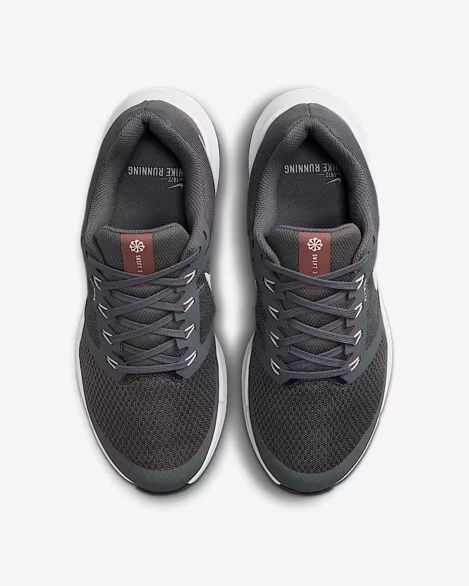 Nike Run Swift 3
