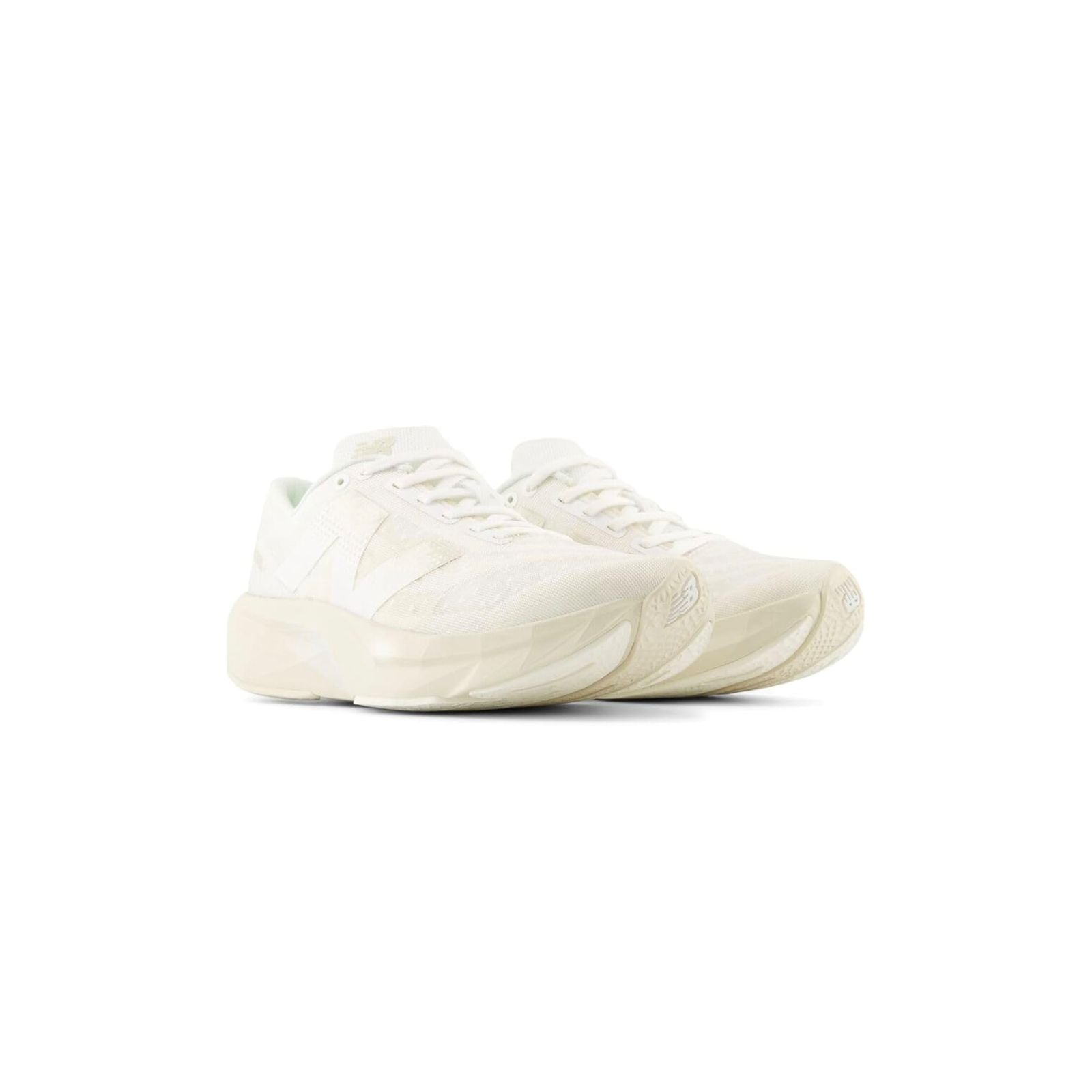 New Balance FuelCell Rebel 4